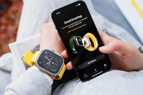 آموزش وصل کردن اپل واچ به آیفون و همگام‌ سازی آن‌ها