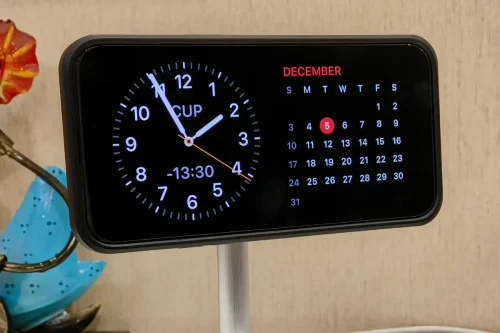 چگونگی تنظیم ساعت آیفون به صورت خودکار و دستی