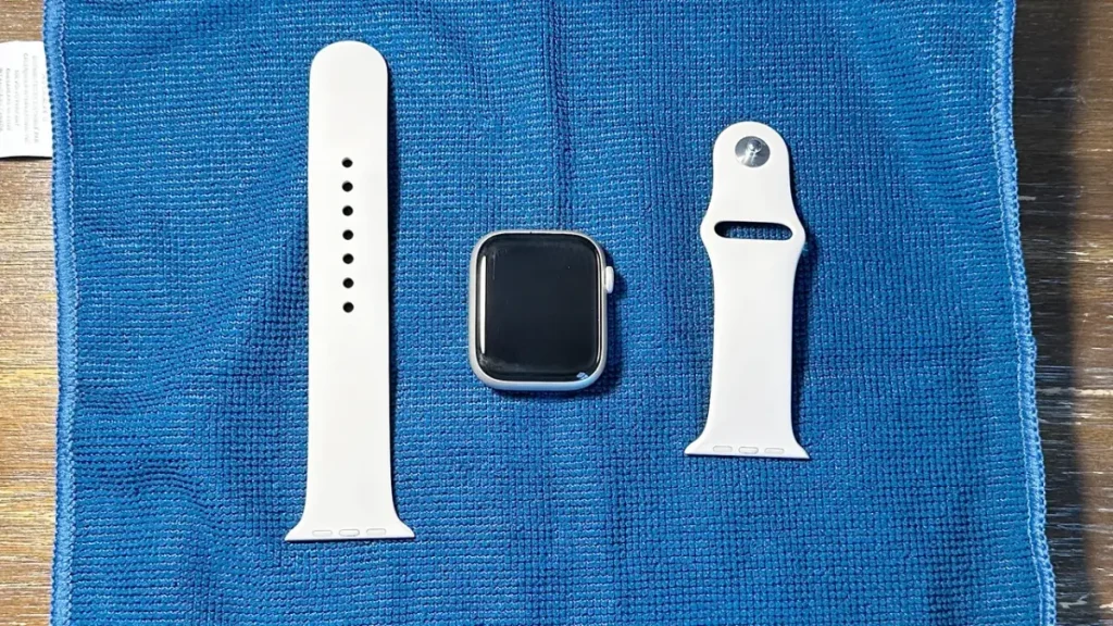 نحوه تمیز کردن اپل واچ